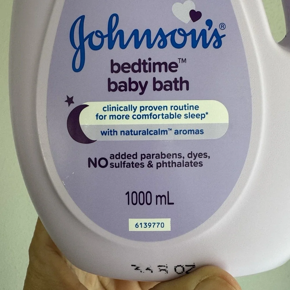 Johnson's Bedtime Baby Bath 1000ml‎ Jumbo Pump Included No Parabens No Dyes